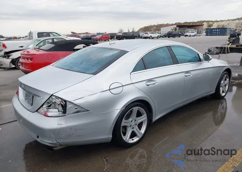 2007 Mercedes-Benz Cls 550 z USA, uszkodzony, nr VIN WDDDJ72X37A092023